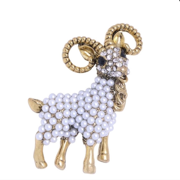 Gold-plated Crystal Pearl goat/sheep brooch necklace BOGO - Picture 6 of 16